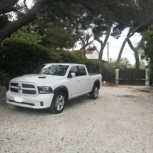Au Calme Avec Exterieur Et Parking Gratuit Aux Portes D'aix Et Emplacement Ideal Villa